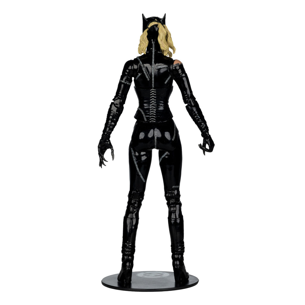Batman Returns DC Theatrical Deluxe Edition Actionfigur Battle Damaged Catwoman 18 cm PRE-ORDER