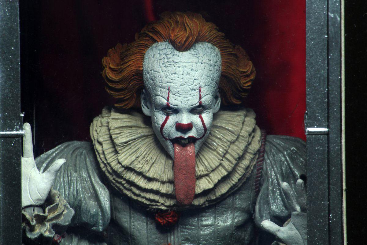 Es Kapitel 2 Actionfigur Ultimate Pennywise 18 cm PRE-ORDER
