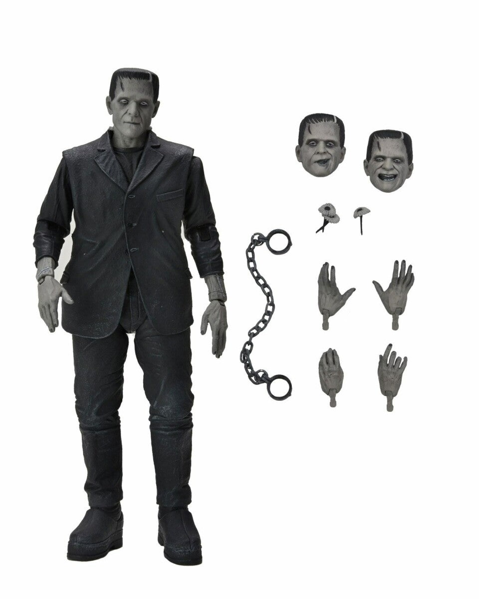 Frankenstein's Monster Universal Monsters Actionfigur Ultimate (Black &amp; White) 18 cm