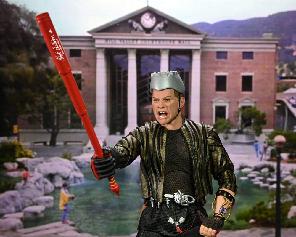 Ultimate Griff Tannen Zurück in die Zukunft 2 Actionfigur 18 cm